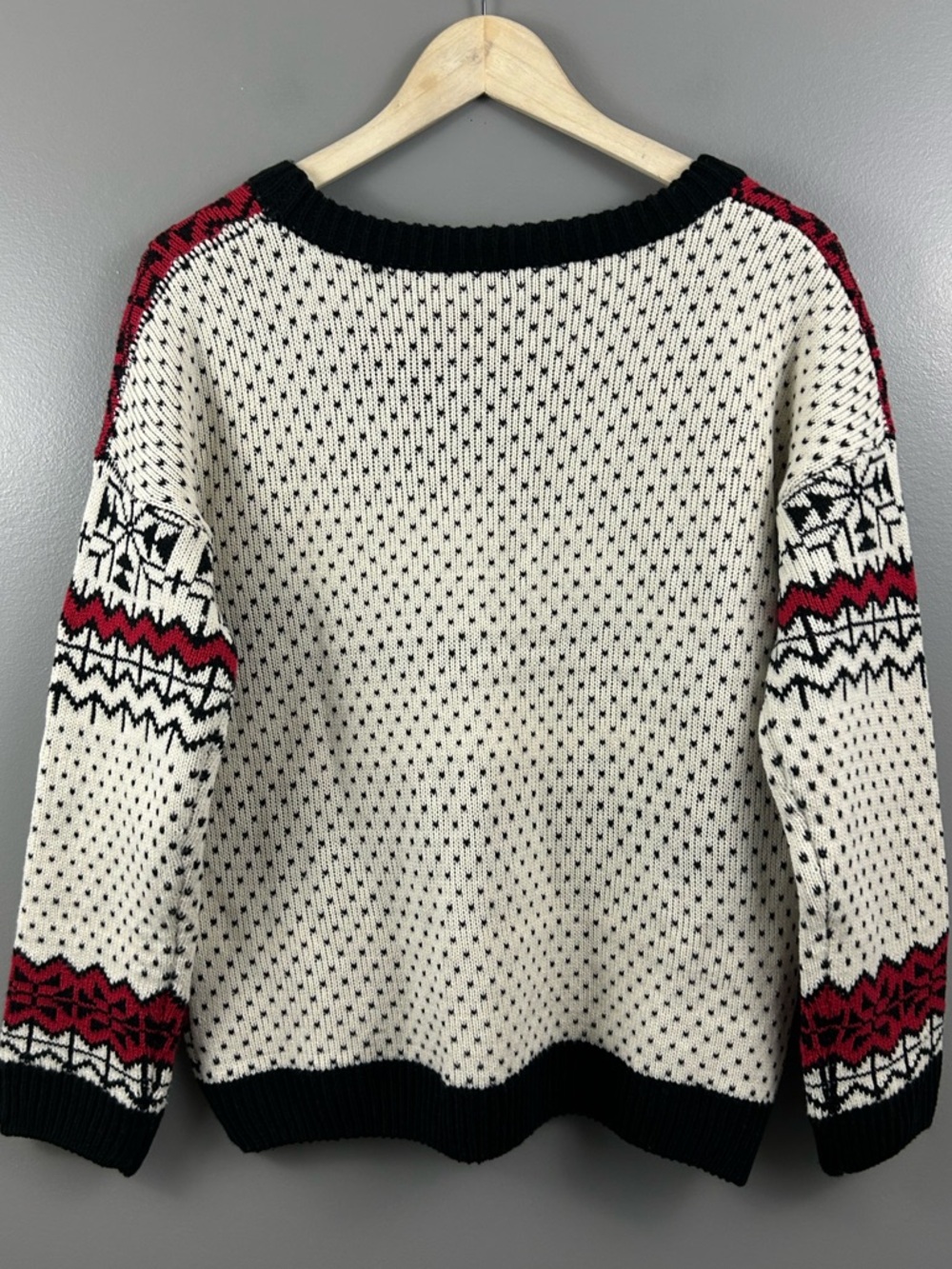 Bluenotes Cozy Fair Isle Reindeer Knit Sweater Size Medium - Picture 3 of 7